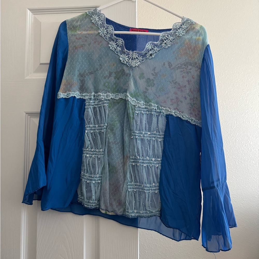 🌸 Boho Mesh & Lace Blouse - Sunny Scarlet (L) 🌸